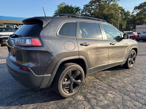2020 Jeep Cherokee Altitude