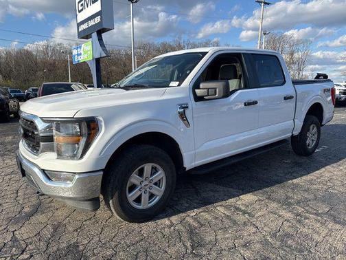 Oxford White 2023 Ford F-150 XLT