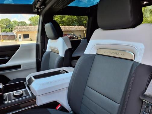 2025 GMC HUMMER EV Pickup 2X