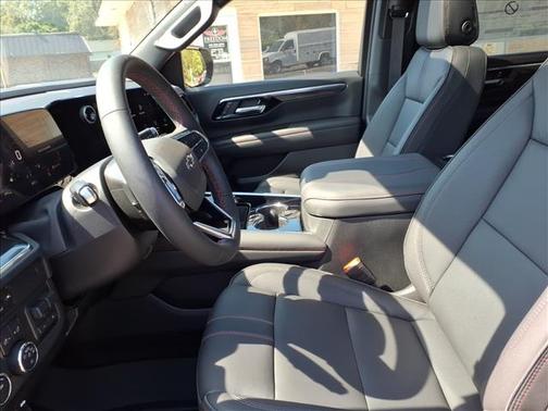 2025 Chevrolet Tahoe 4WD RST