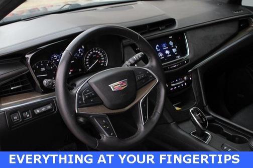 2017 Cadillac XT5 Platinum