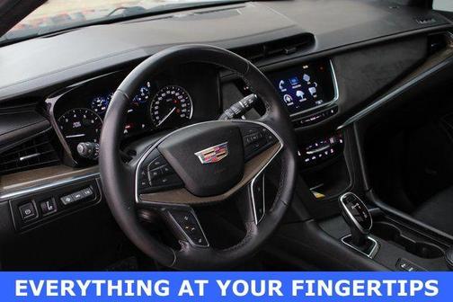 2017 Cadillac XT5 Platinum