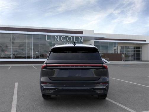 2025 Lincoln Nautilus Reserve