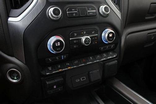 2023 GMC Sierra 2500 Denali