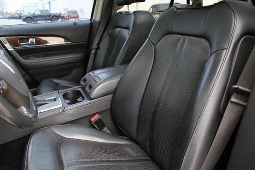 2012 Lincoln MKX Base