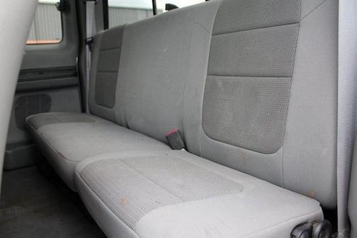 2005 Ford F-250 XL