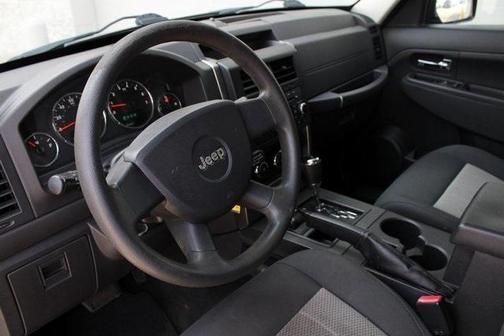 2010 Jeep Liberty Sport