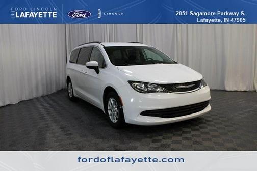 2020 Chrysler Voyager LXI