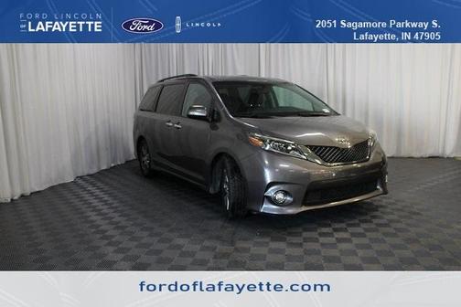 2017 Toyota Sienna SE