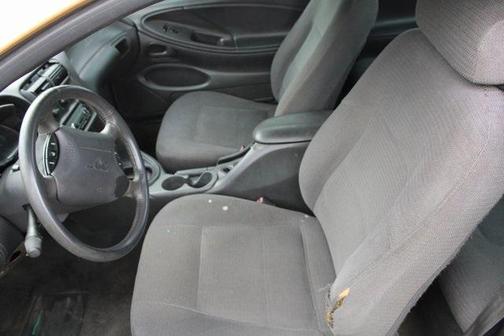 2000 Ford Mustang Base