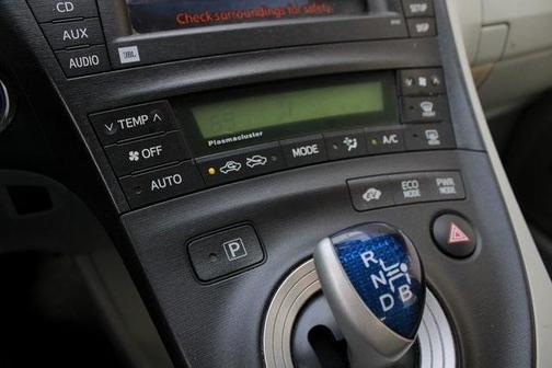 2011 Toyota Prius IV