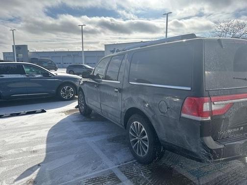 2016 Lincoln Navigator L Select