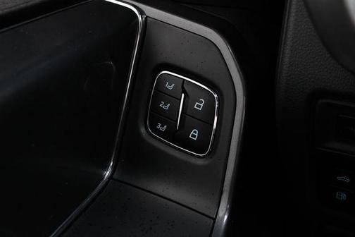 Star White 2023 Ford F-150 Lariat