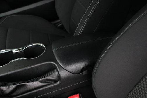 2017 Ford Mustang V6