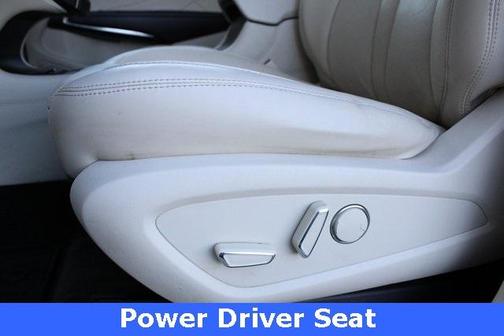 2015 Lincoln MKC Base