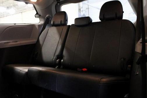 2018 Toyota Sienna SE