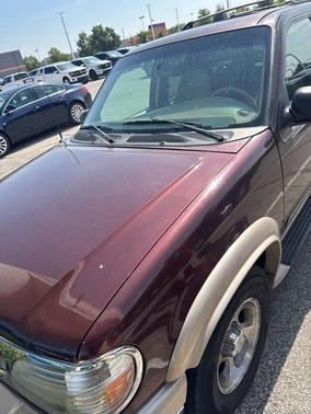 2000 Ford Explorer Eddie Bauer