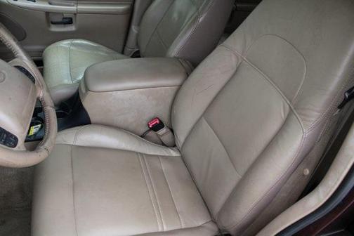 2000 Ford Explorer Eddie Bauer