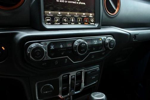 2021 Jeep Gladiator Mojave