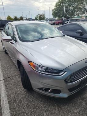 2013 Ford Fusion Hybrid SE