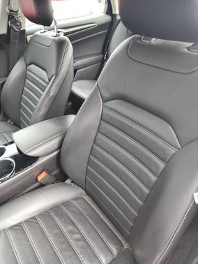2013 Ford Fusion Hybrid SE