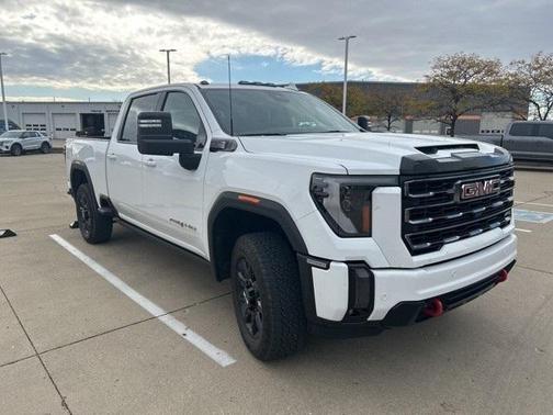 2024 GMC Sierra 2500 AT4