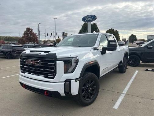 2024 GMC Sierra 2500 AT4