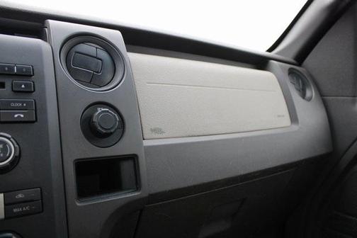 2009 Ford F-150 STX