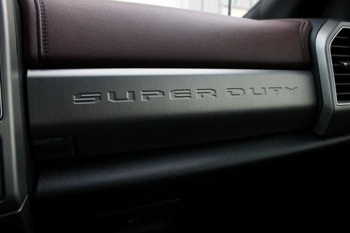 2022 Ford F-350 Platinum