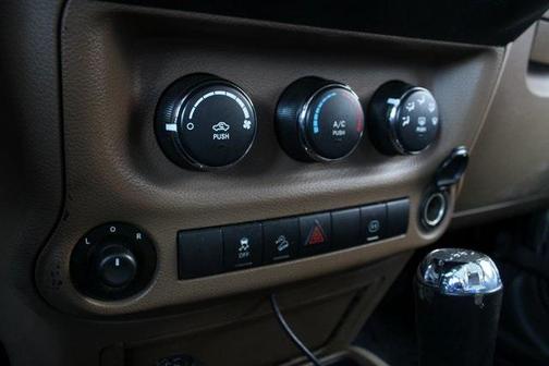 2011 Jeep Wrangler Unlimited Sahara