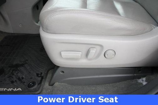 2016 Toyota Sienna XLE