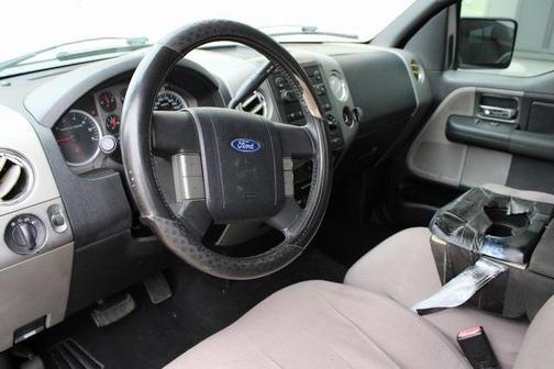 2004 Ford F-150 XL
