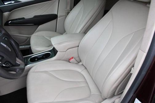 2019 Lincoln MKC Standard