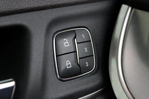 2019 Lincoln MKC Standard