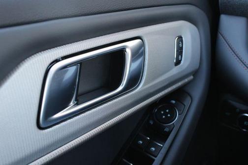 White Metallic 2026 Ford Explorer Active