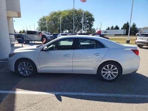 2015 Chevrolet Malibu 2LT
