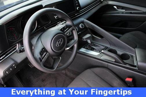 2021 Hyundai ELANTRA SE