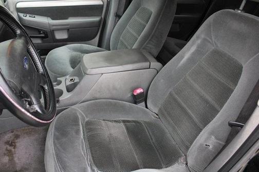 2003 Ford Explorer XLT