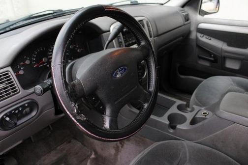 2003 Ford Explorer XLT