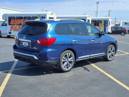 2019 Nissan Pathfinder Platinum