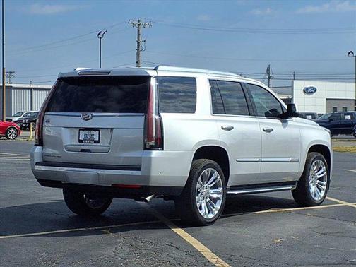 2018 Cadillac Escalade Premium Luxury