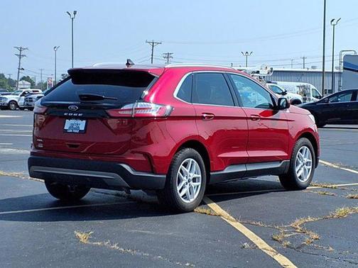 2021 Ford Edge SEL