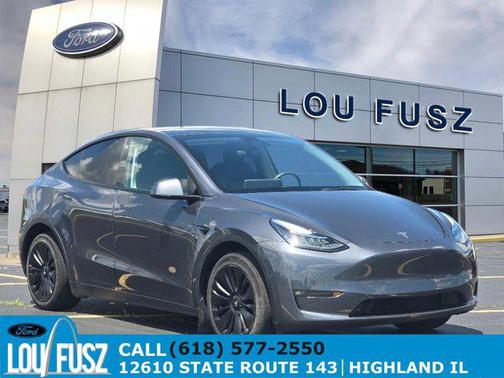 2022 Tesla Model Y Long Range Dual Motor All-Wheel Drive