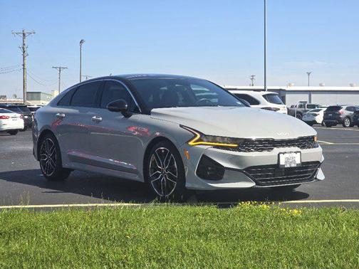 2022 Kia K5 GT