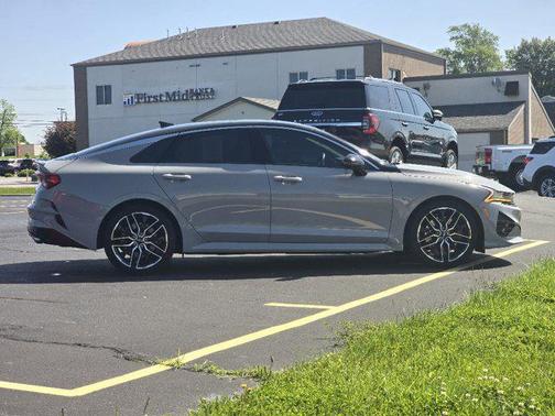 2022 Kia K5 GT