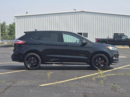 2024 Ford Edge ST