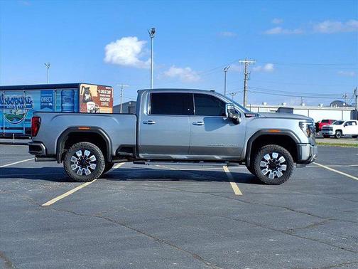 2024 GMC Sierra 2500 Denali