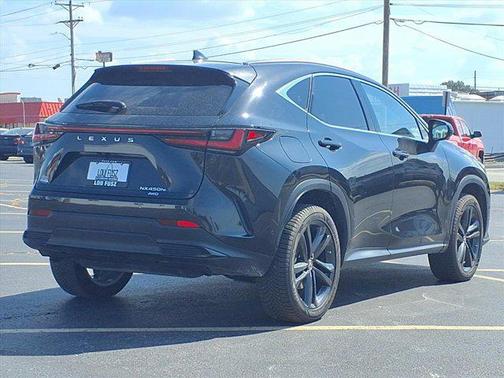 2022 Lexus NX 450h+ Luxury
