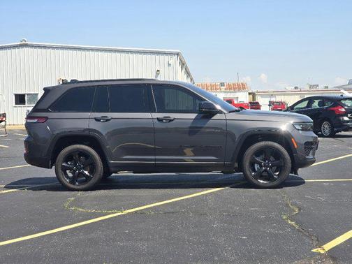2024 Jeep Grand Cherokee Altitude