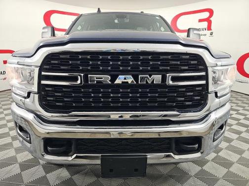 2024 RAM 2500 Big Horn Crew Cab 4x4 64' Box